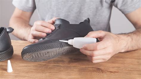 what glue is best for shoes